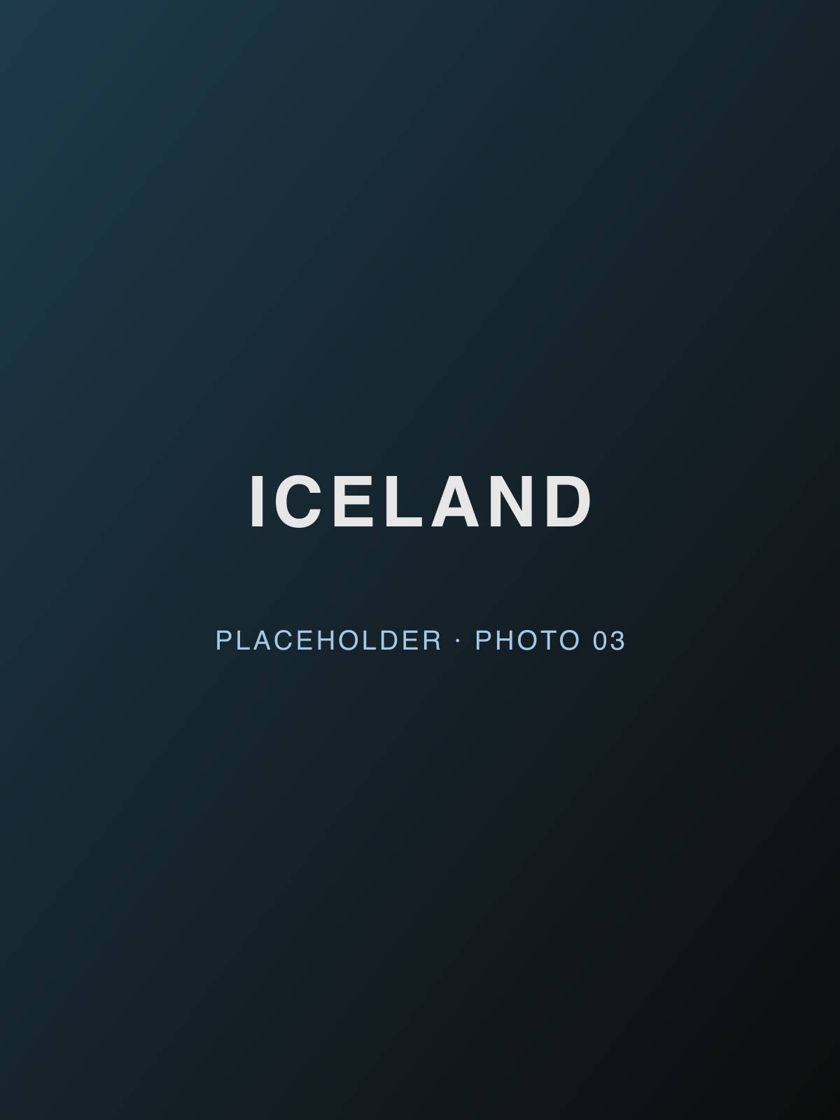 Glacier lagoon icebergs